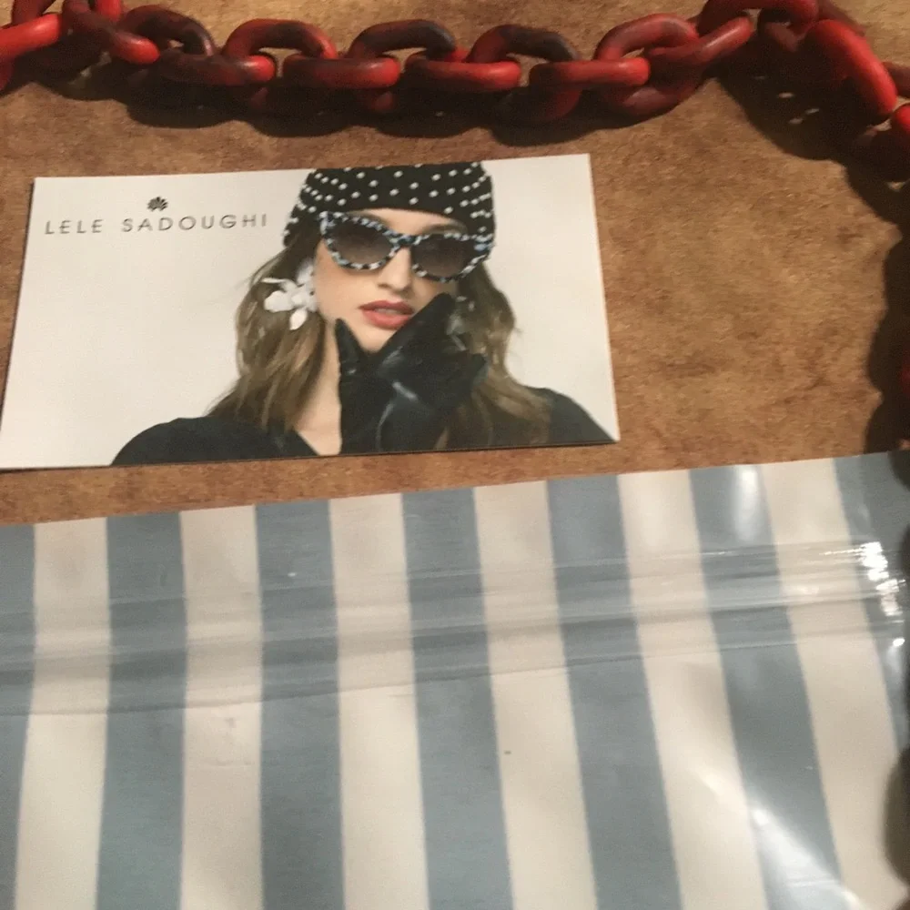LELE SADOUGHI NWT AUTHENTIC GARNET & BLACK RESIN CABLE LINK FACE MASK CH…
